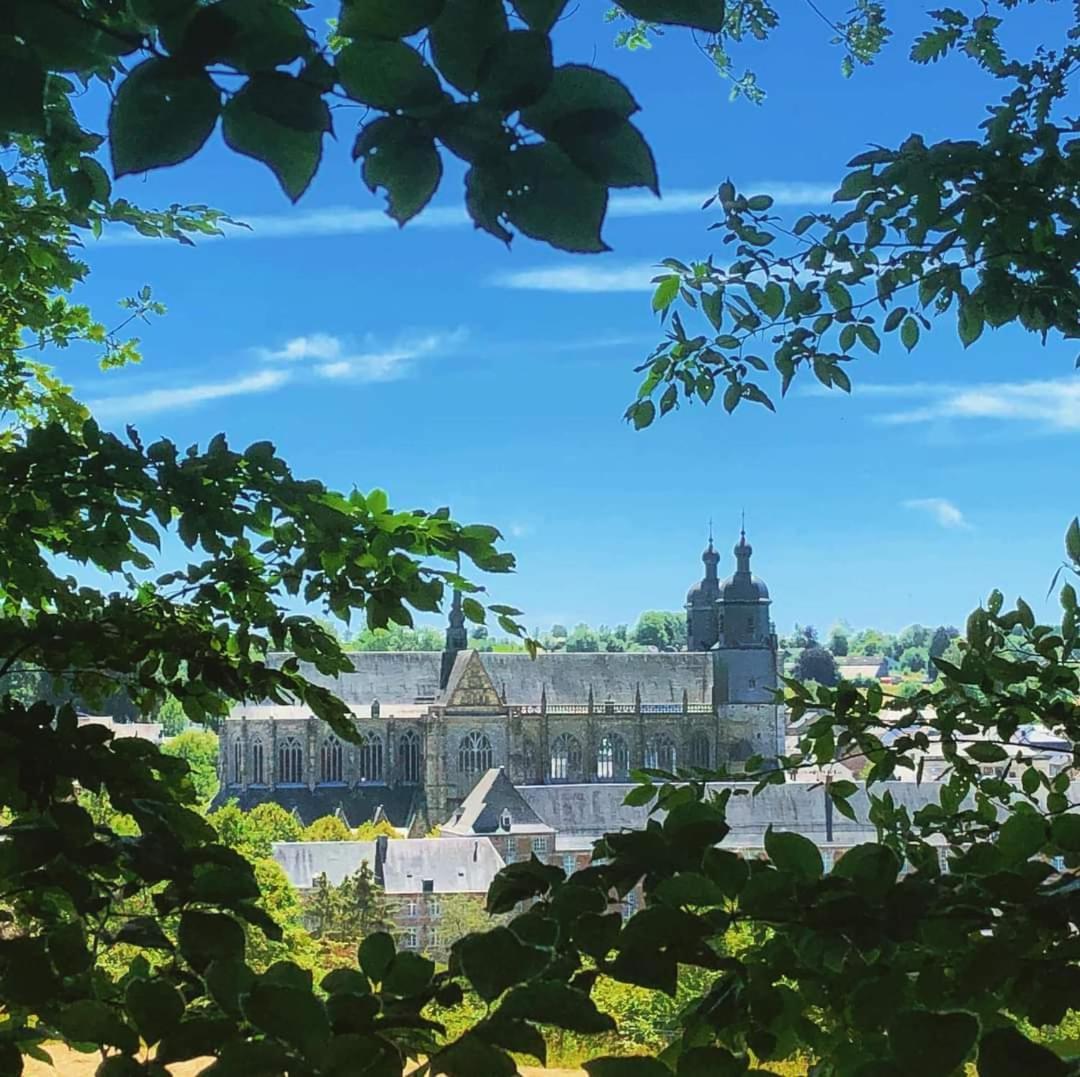Le Petit Chermont Saint-Hubert Exterior foto